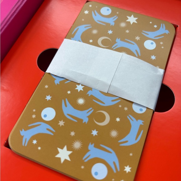 NWT Urban Outfitters Wise Cat Tarot Deck - Picture 12 of 16